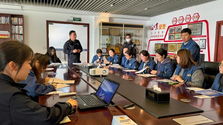 防詐專題講座走進(jìn)求精，警企共筑“防騙墻”