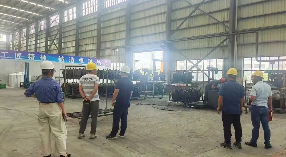 深化企業(yè)合作，推動(dòng)專業(yè)發(fā)展| 某泵業(yè)制造公司一行來(lái)訪安徽雄獅新材料