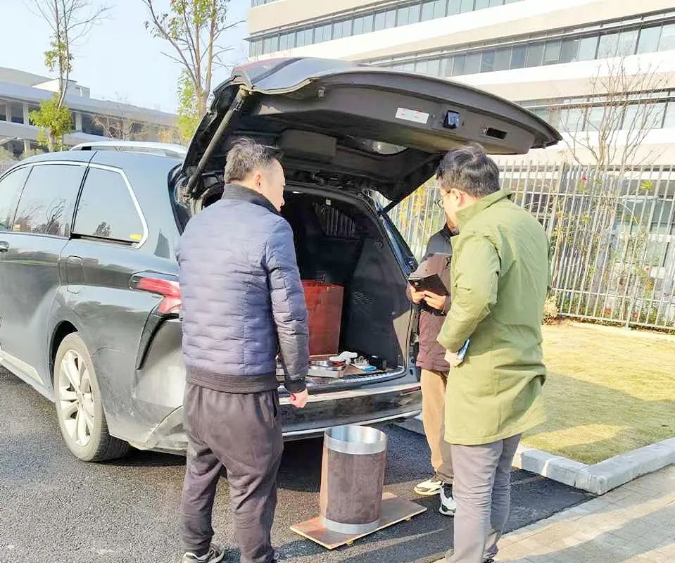 安徽雄獅精英團隊拜訪客戶企業(yè)，深化合作